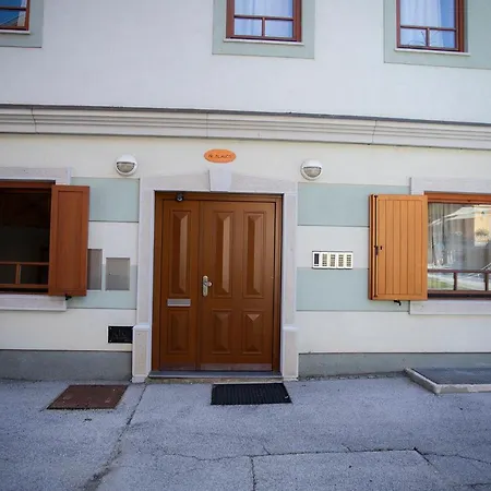 Apartment Tinka